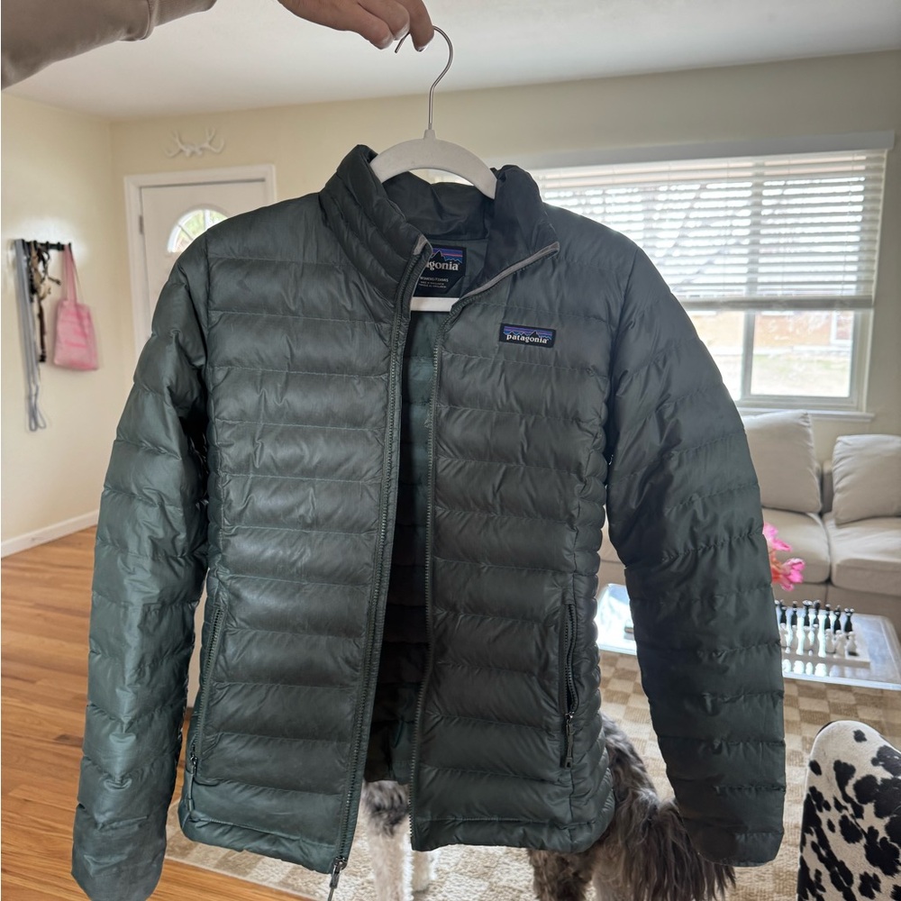Patagonia Women’s Green Puffer Jacket